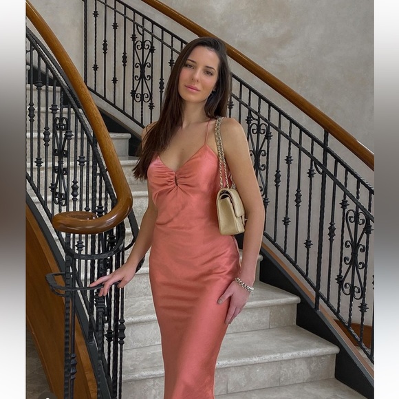 NWT Revolve Camila Coelho Arnoldo Midi Dress in Rust - Picture 3 of 7